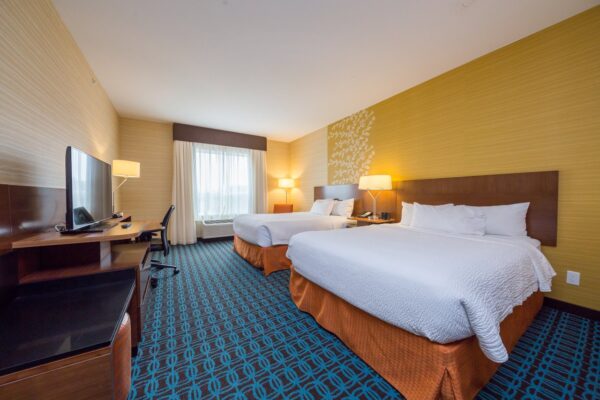 FairfieldInn&SuitesKamloops-1-medium